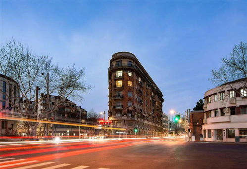 名流多寫意 翻讀舊時光